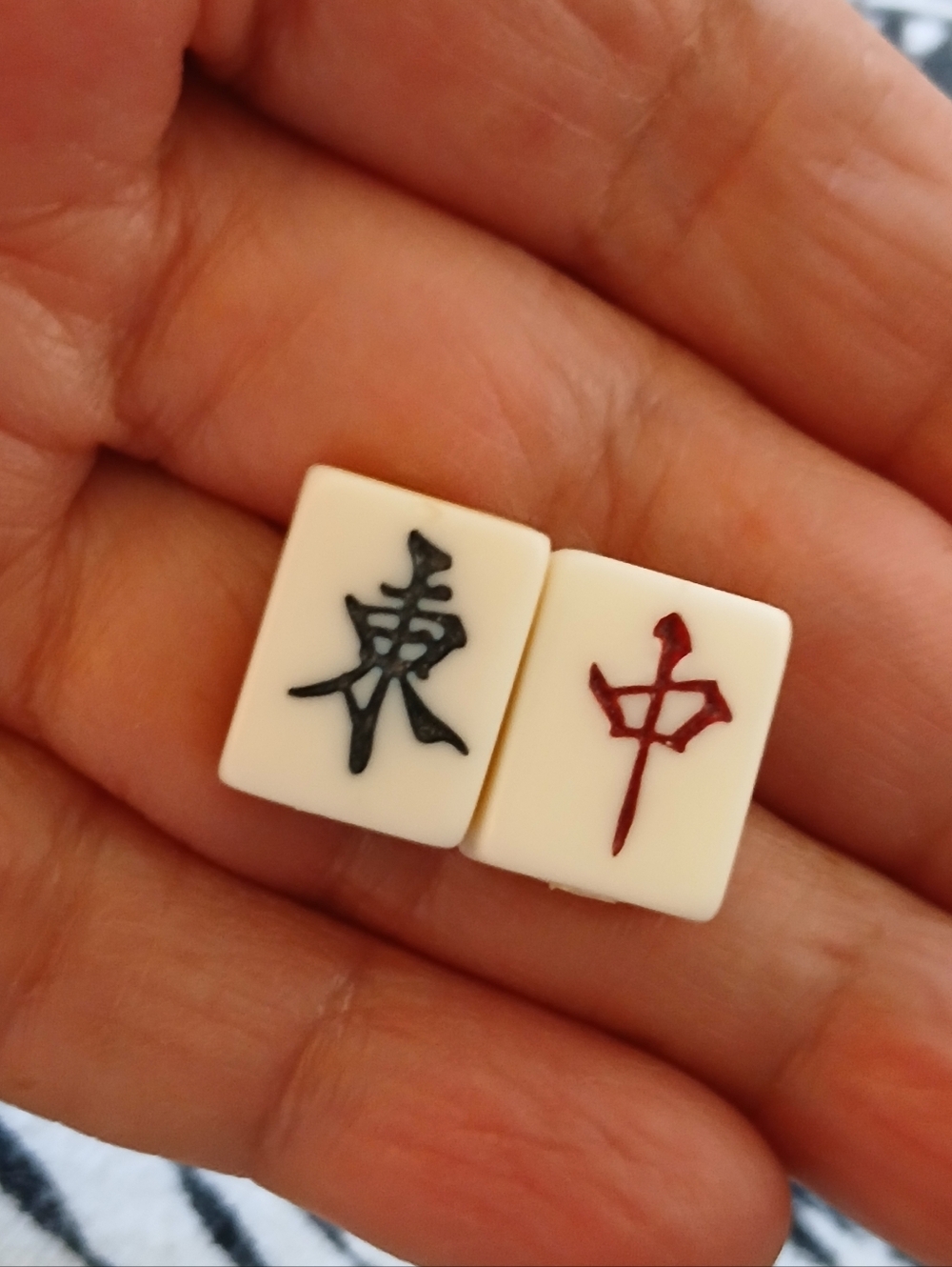 Mahjong Tile Pierced Earrings